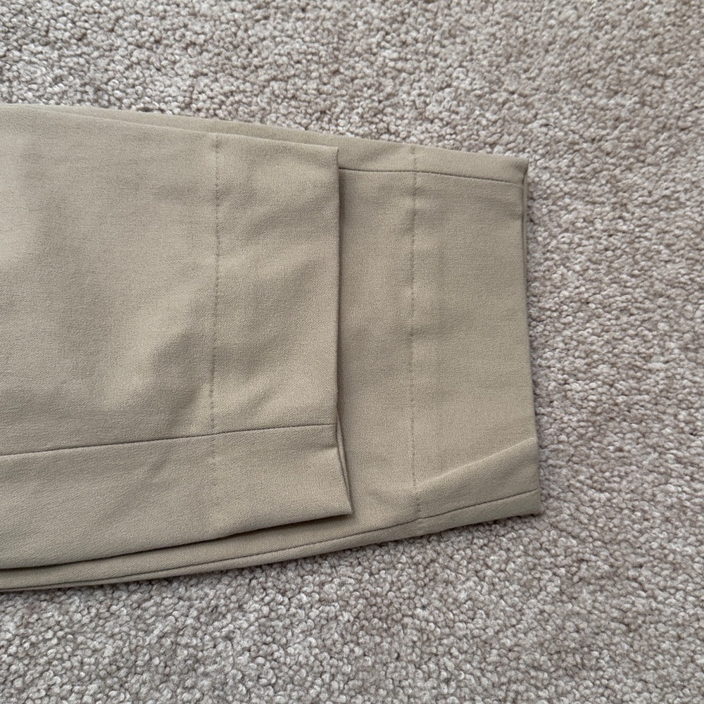 NWT Everlane Bi-Stretch High Rise Tan Khaki Side Zip Pull On Work Pants Size 14 - Picture 13 of 13